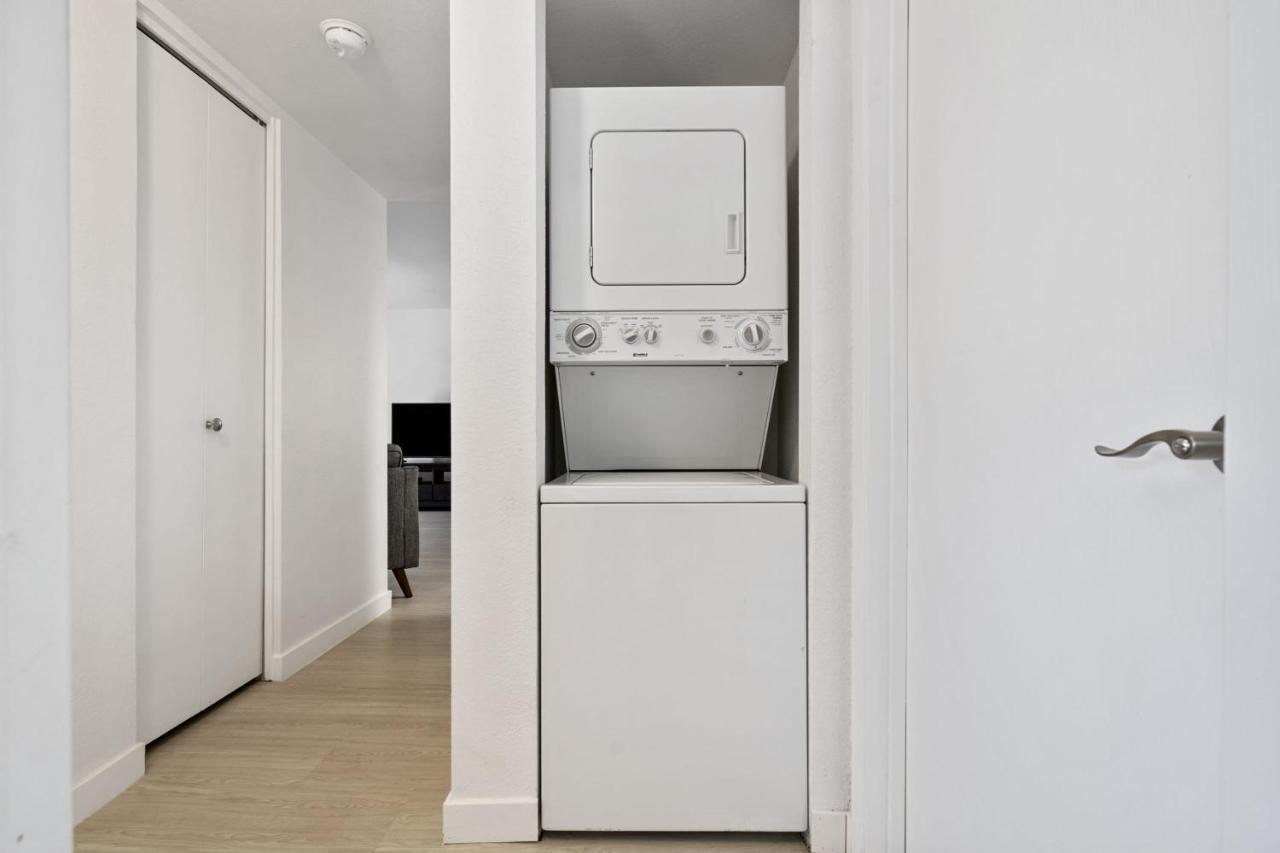Newly Renovated 2Br Apartment W Pool By Stay Gia 피닉스 외부 사진